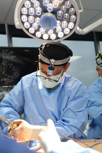 Cosmetic Surgeon Dr.Babak Moein in Los Angeles